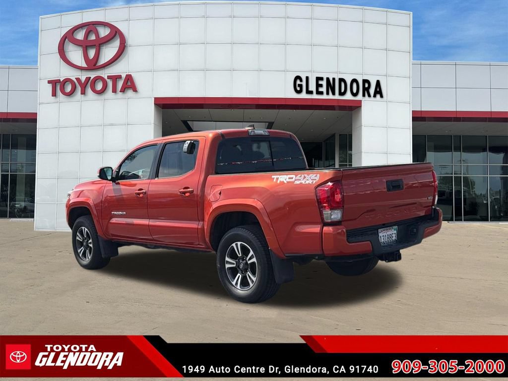 Used 2017 Toyota Tacoma TRD Sport w/ Tow Package (A/T) AWD/4WD image 7