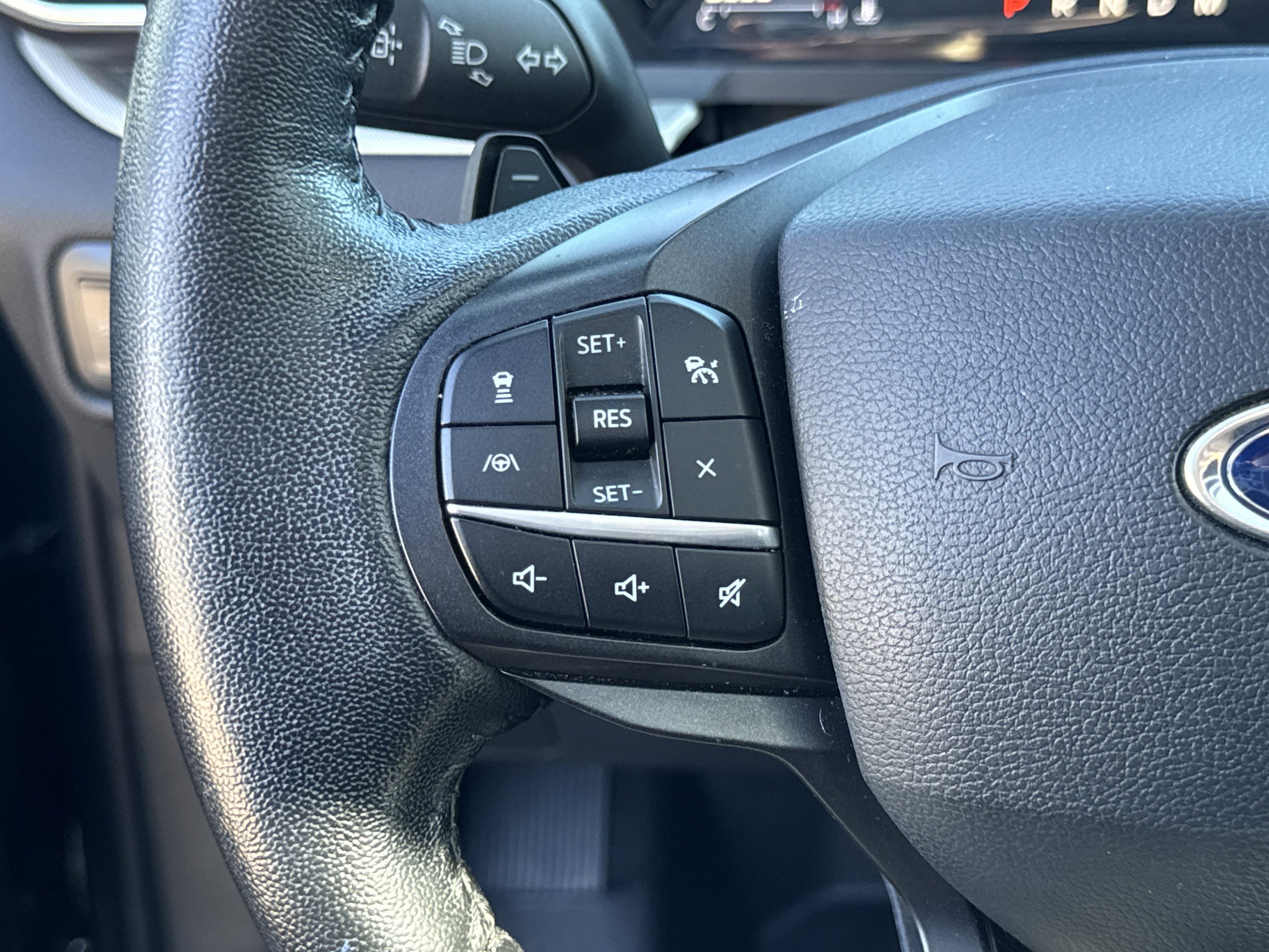 Used 2020 Ford Explorer XLT w/ Equipment Group 202A image 66