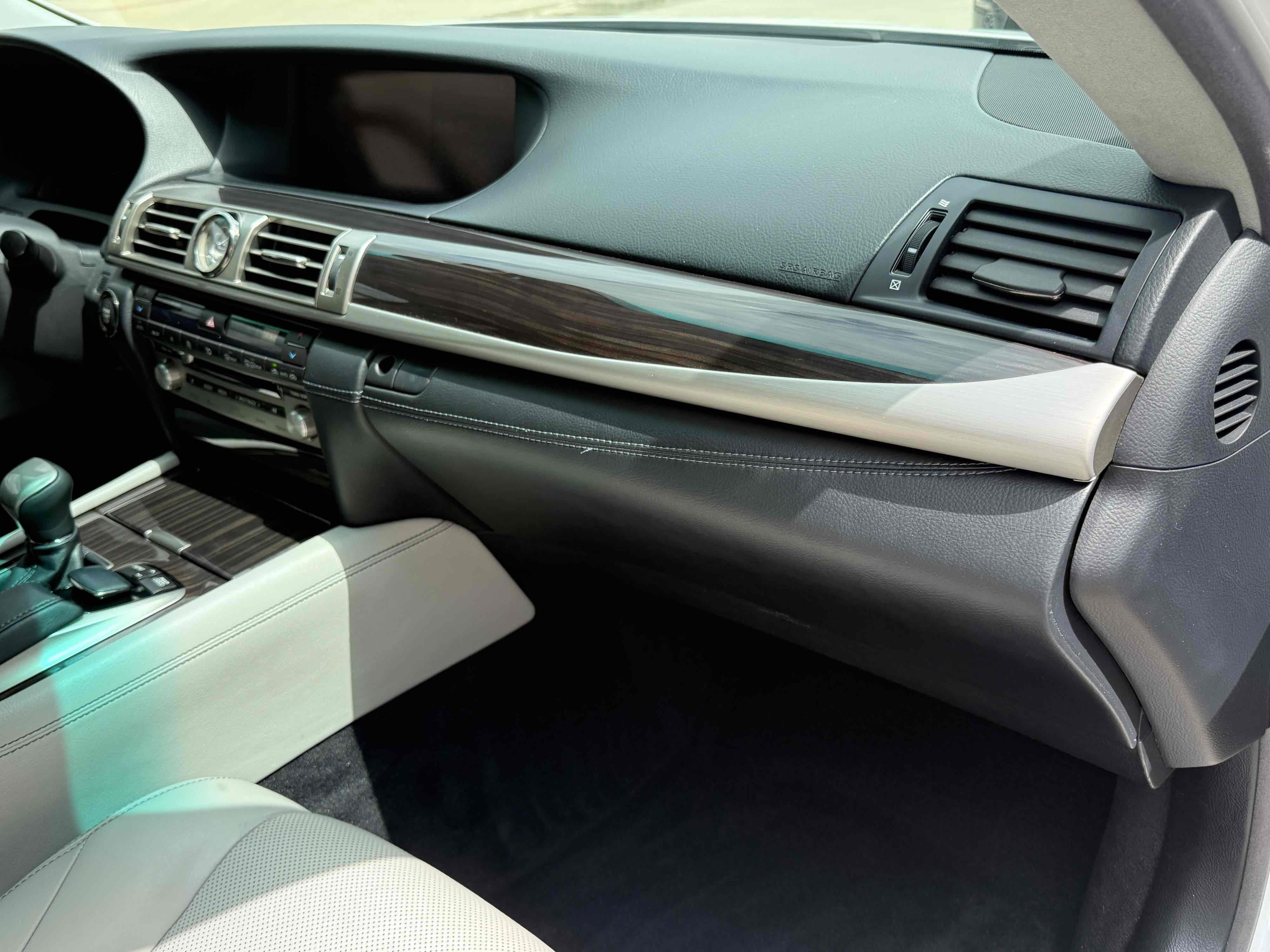 Used 2013 Lexus LS 460 L w/ All-Weather Pkg image 60