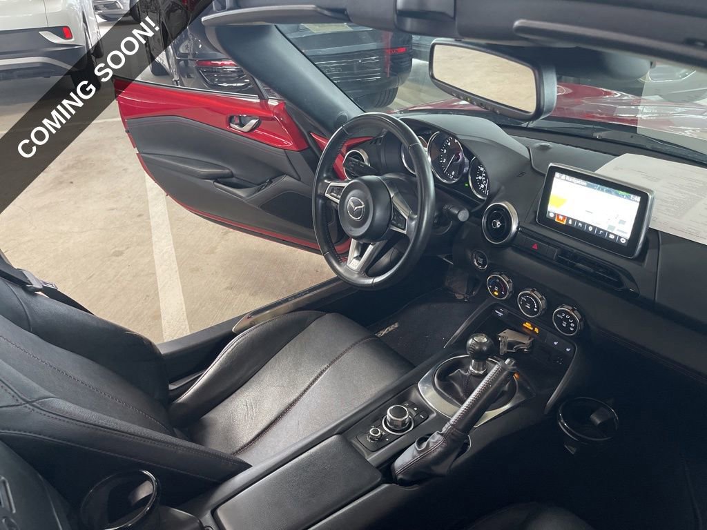 Used 2017 MAZDA MX-5 Miata RF Grand Touring RWD image 10