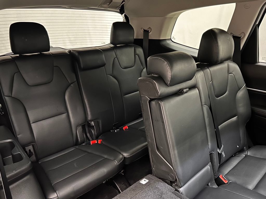 Used 2020 Kia Telluride S w/ S 8 Passenger Seating Package AWD/4WD image 16