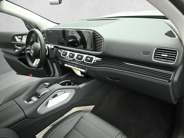 New 2026 Mercedes-Benz GLS 450 4MATIC image 29