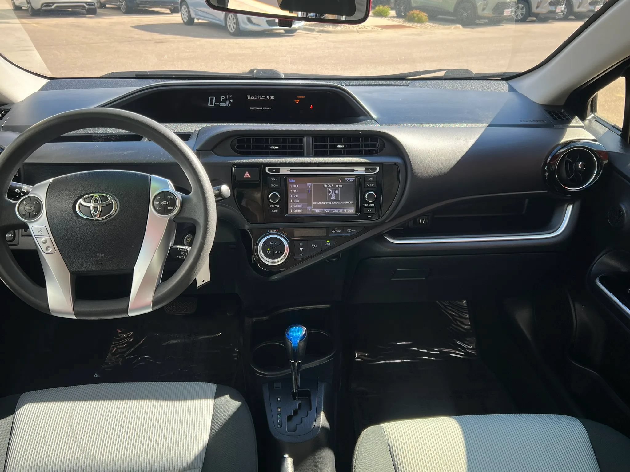 Used 2016 Toyota Prius C Persona Series FWD image 11