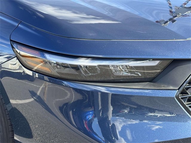 Certified 2023 Honda Accord EX image 8