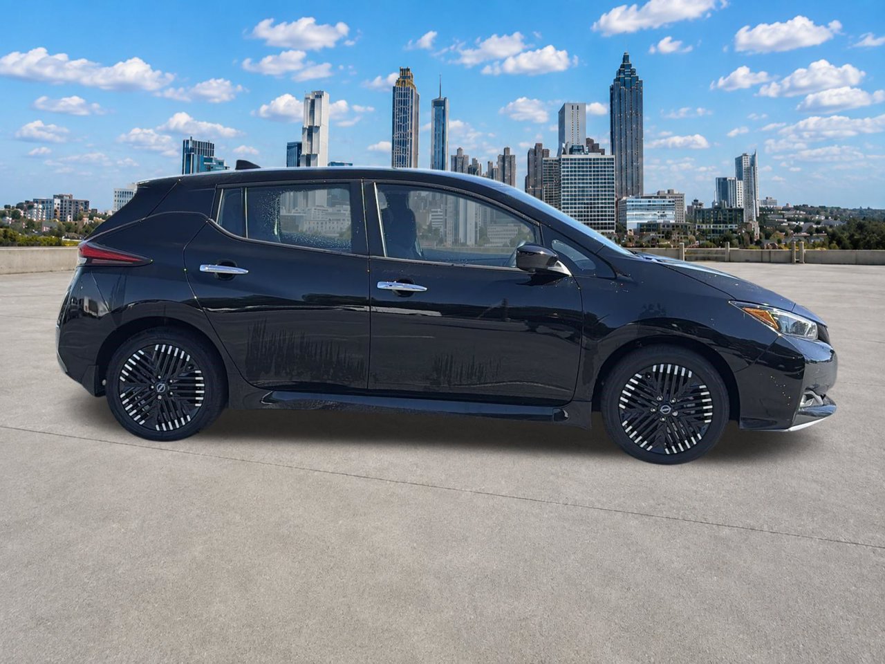 Certified 2023 Nissan Leaf SV Plus FWD image 23