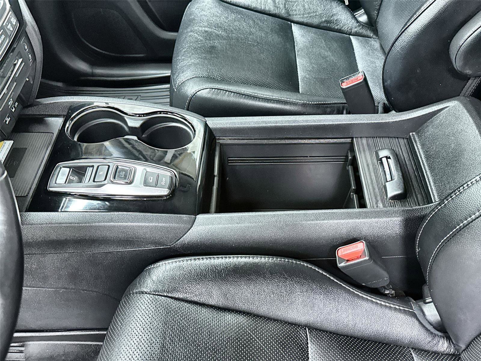 Used 2019 Honda Pilot Elite image 18