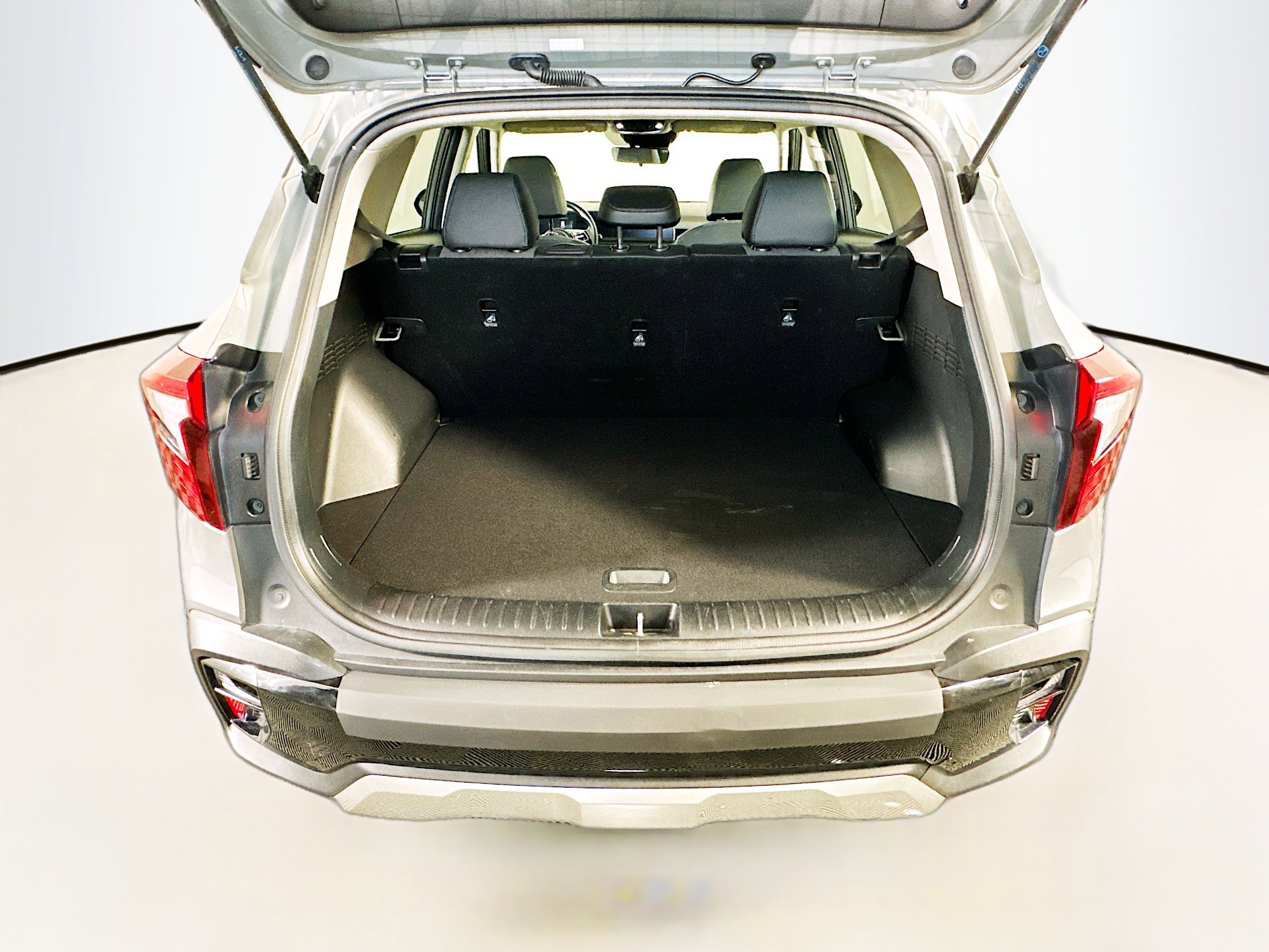 Used 2025 Kia Seltos S image 28