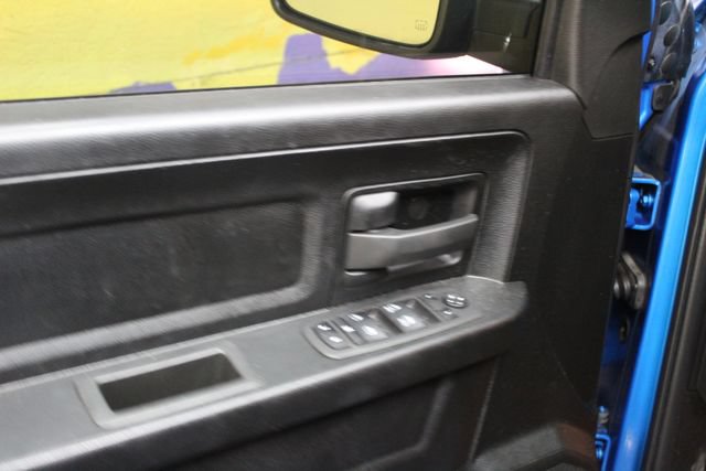 Used 2022 RAM 1500 Express w/ Wheel & Sound Group AWD/4WD image 13