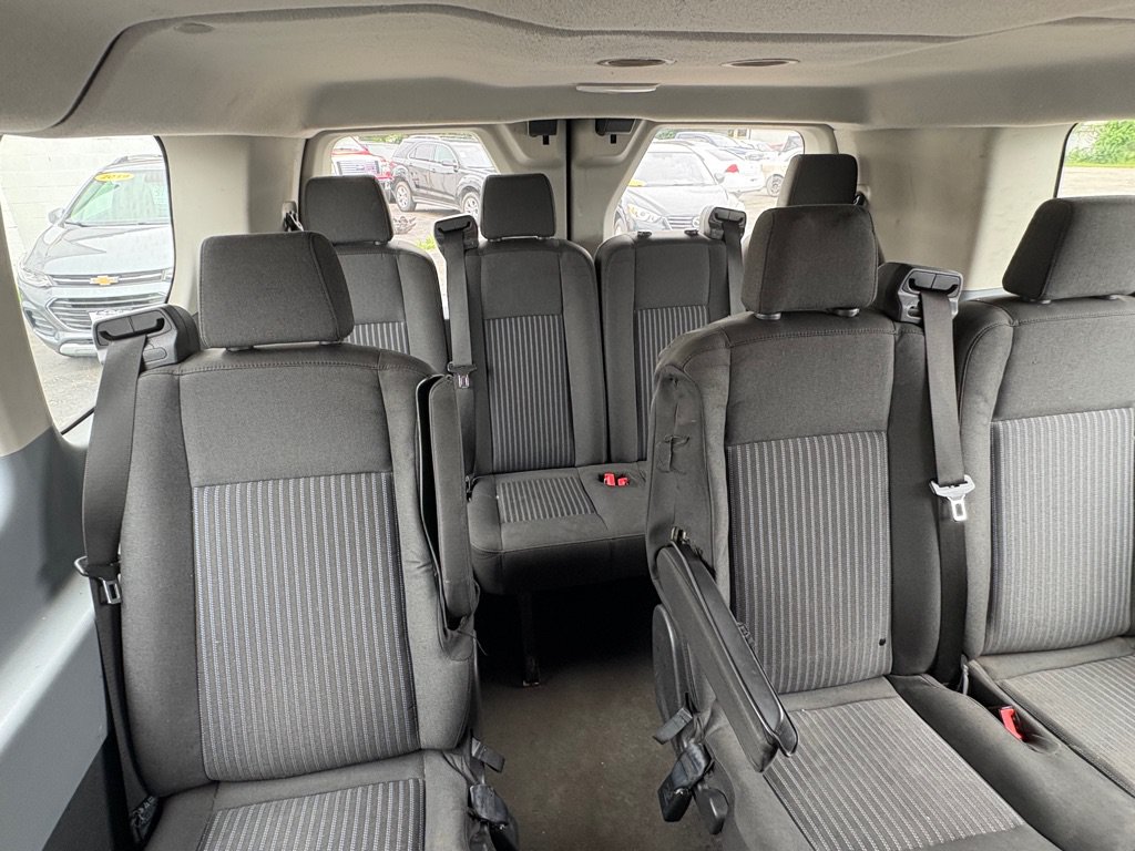 Used 2019 Ford Transit 350 XLT RWD image 17