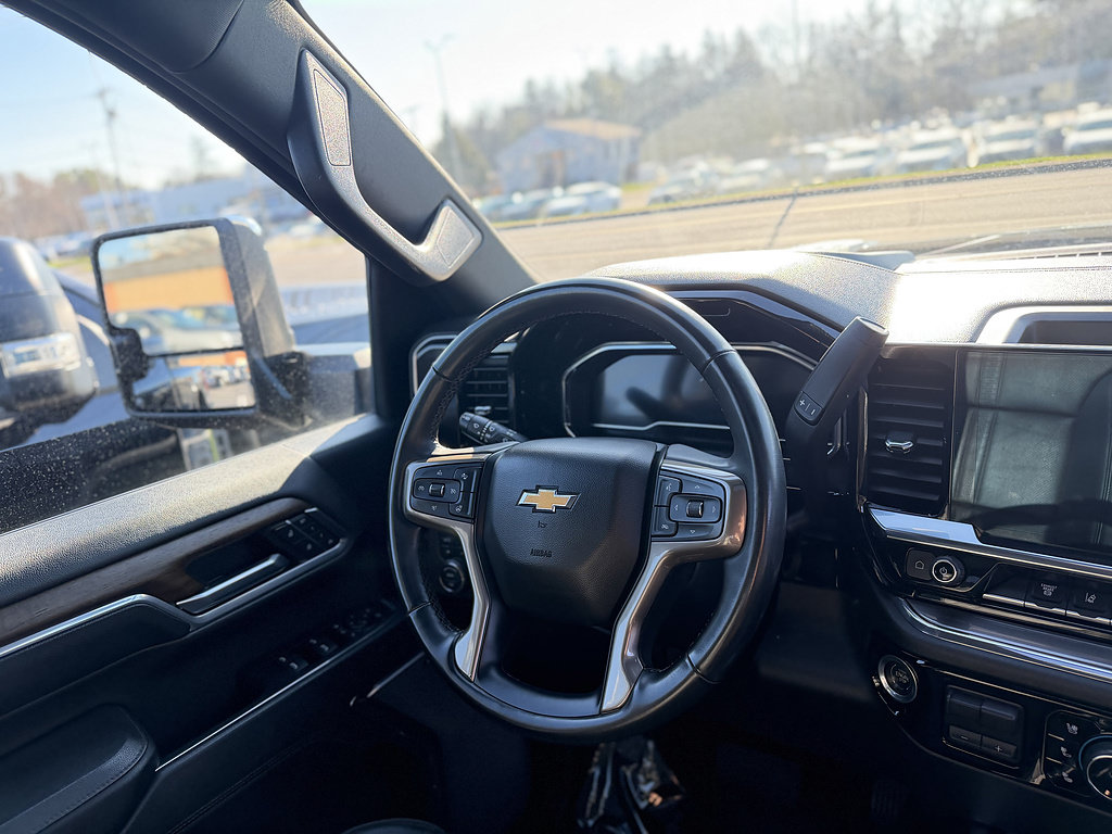 Used 2024 Chevrolet Silverado 2500 High Country w/ Z71 Off-Road Package AWD/4WD image 10