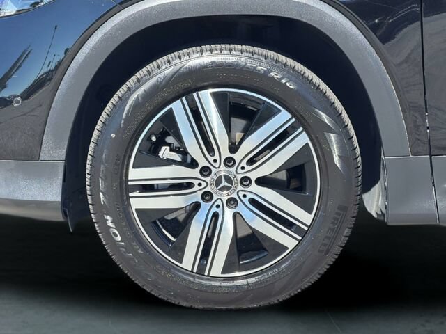Certified 2024 Mercedes-Benz EQB 300 4MATIC image 33