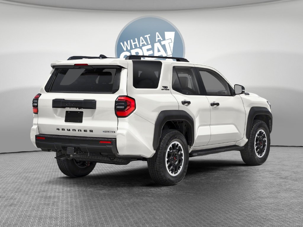 New 2025 Toyota 4Runner TRD Off-Road Premium w/ Tow Technology Package AWD/4WD image 2