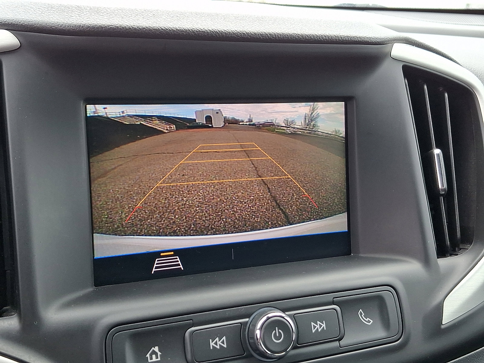 Used 2020 GMC Terrain SLE AWD/4WD image 16