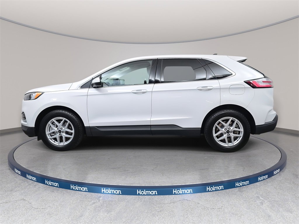Used 2024 Ford Edge SEL image 9