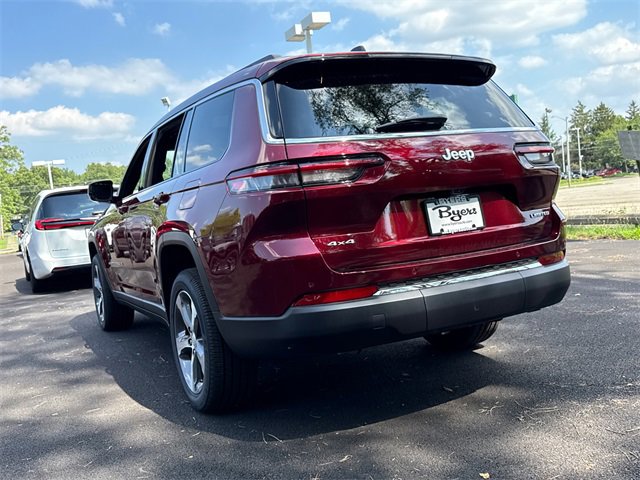 New 2025 Jeep Grand Cherokee L Limited w/ Trailer Tow Package image 9