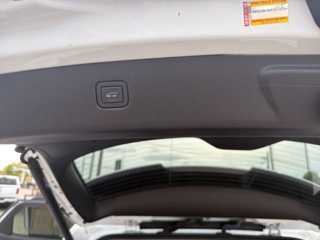 Used 2024 Chevrolet Blazer LT w/ Convenience Package FWD image 25