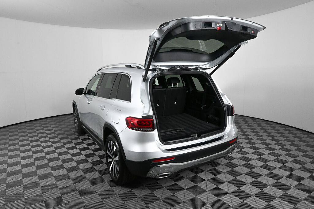 Certified 2023 Mercedes-Benz GLB 250 4MATIC image 31