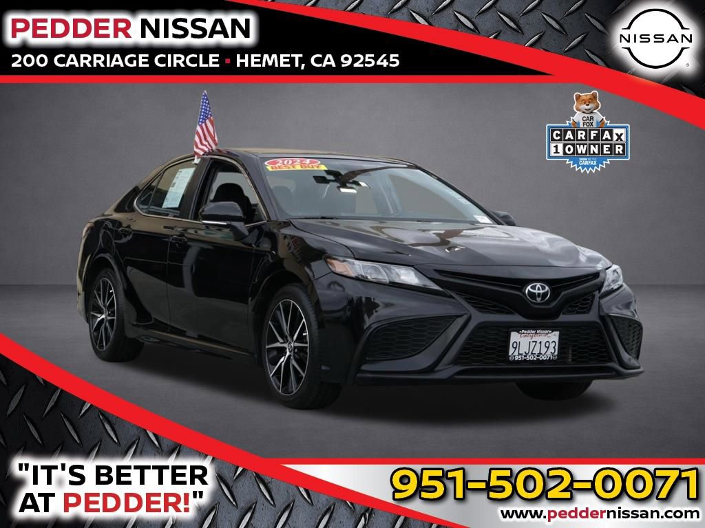 Used 2024 Toyota Camry SE FWD image 1