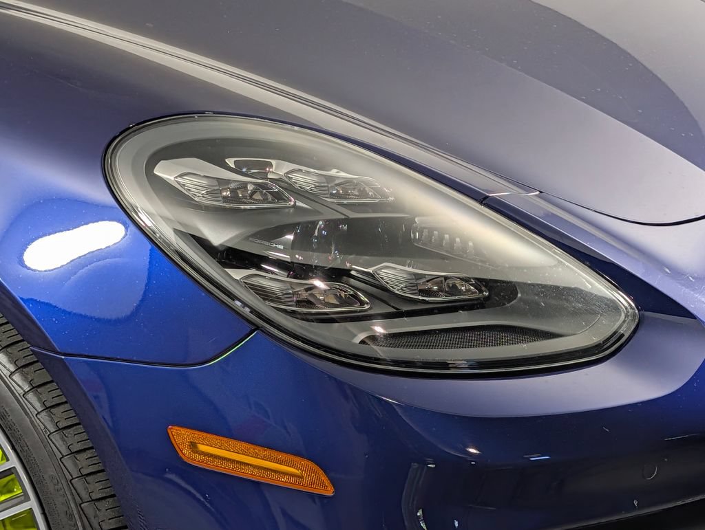 Certified 2022 Porsche Panamera 4 Executive AWD/4WD image 15