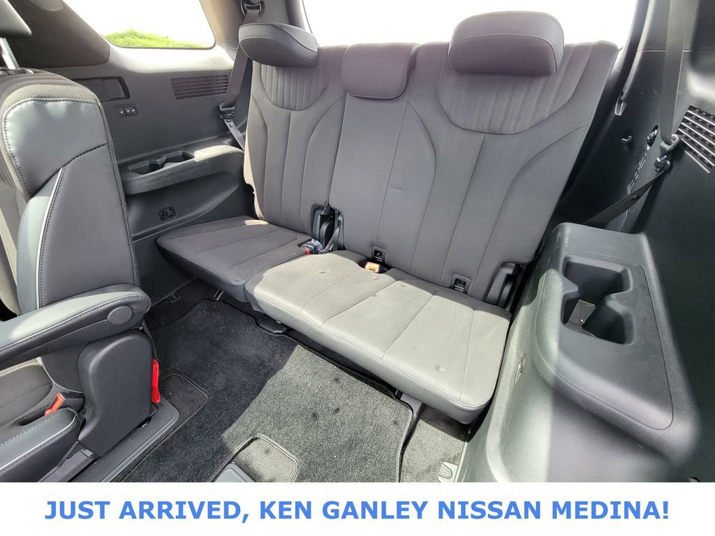 Used 2025 Hyundai Palisade Calligraphy AWD/4WD image 18