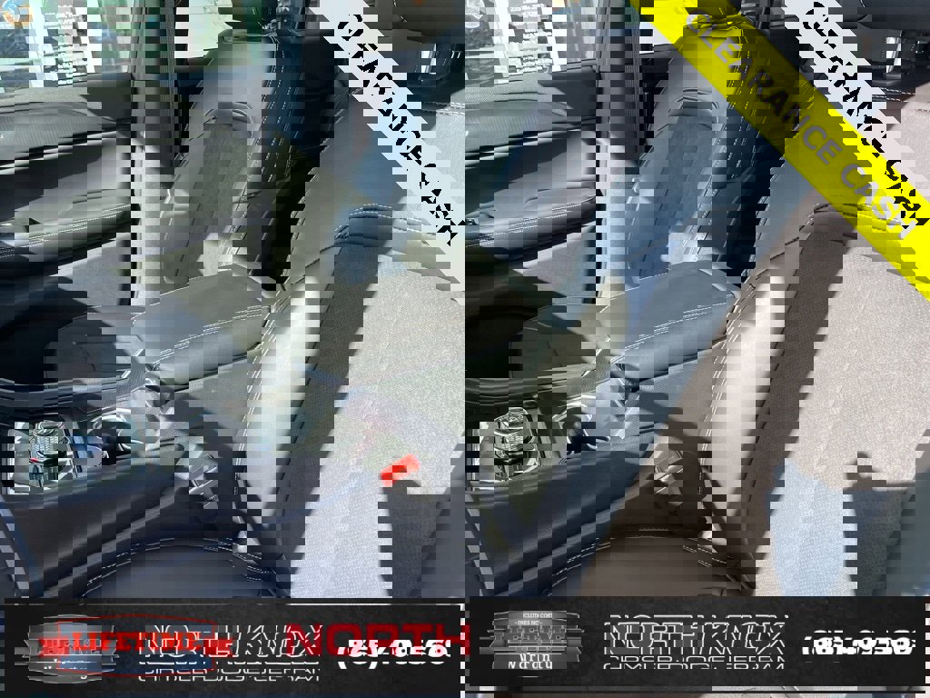 New 2025 Jeep Grand Cherokee L Altitude image 4