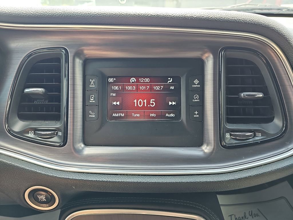 Used 2016 Dodge Challenger R/T image 24