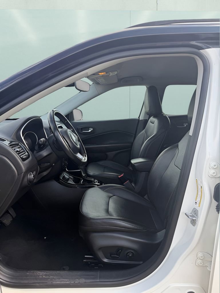Used 2020 Jeep Compass Limited image 11