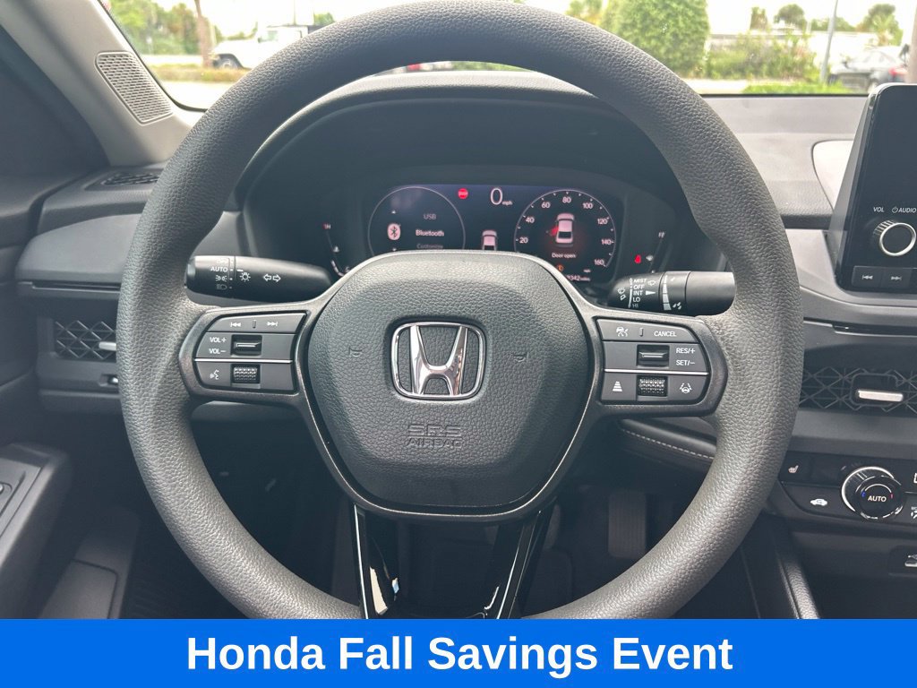 Used 2023 Honda Accord EX image 17
