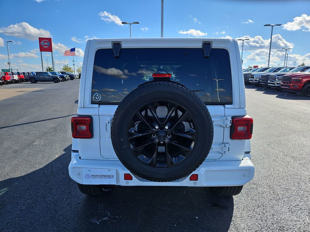 Used 2021 Jeep Wrangler Unlimited Sahara image 6