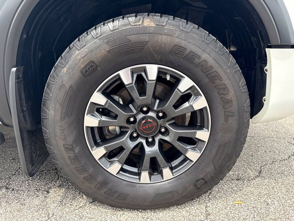 Used 2024 Nissan Titan PRO-4X w/ Pro-4x Convenience Package AWD/4WD image 39