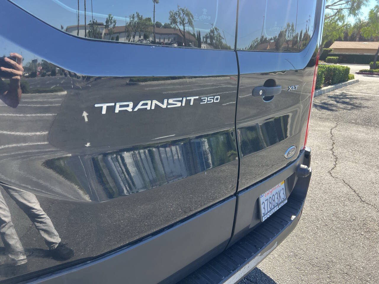 Used 2019 Ford Transit 350 XLT RWD image 5