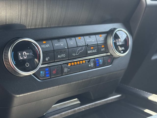 Used 2019 Ford Expedition Max Limited RWD image 31