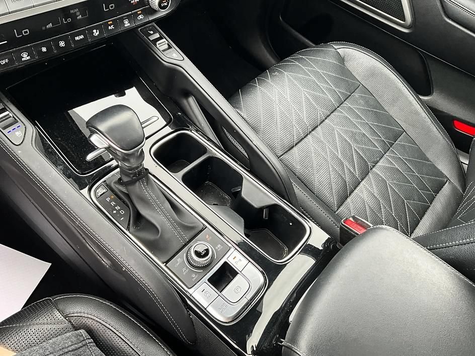 Used 2023 Kia Telluride AWD image 23