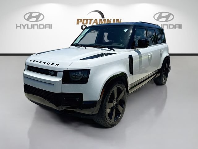 Used 2025 Land Rover Defender 110 X-Dynamic SE AWD/4WD image 1