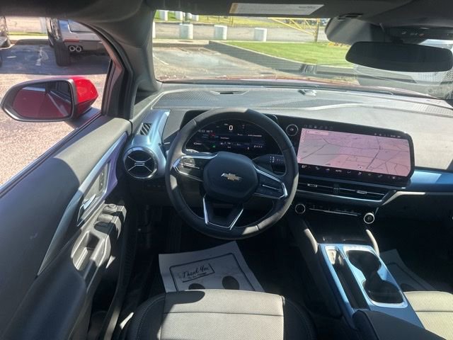 New 2026 Chevrolet Equinox EV LT image 27