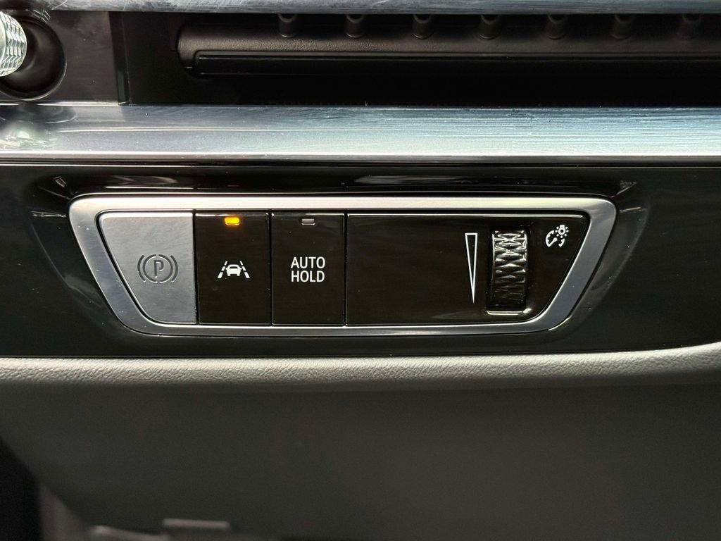 Used 2025 Cadillac Lyriq Luxury w/ LPO, Floor Liner Package image 29