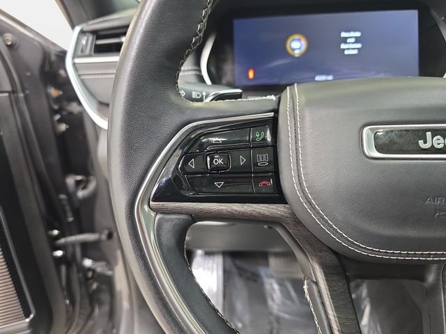 Used 2021 Jeep Grand Cherokee L Overland w/ Luxury Tech Group IV AWD/4WD image 17