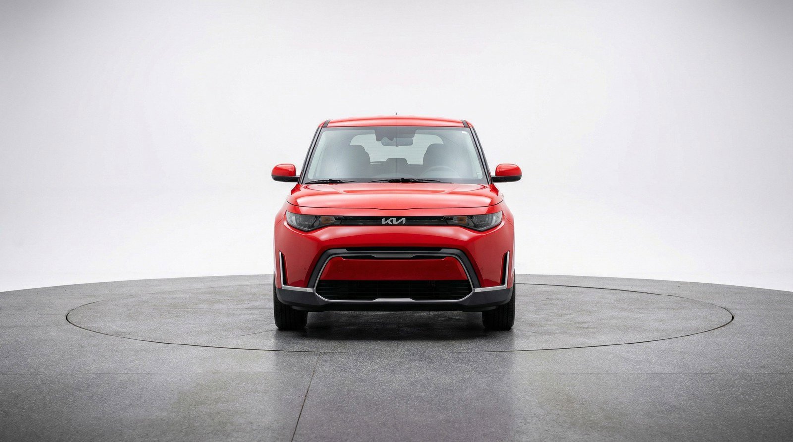 Used 2025 Kia Soul LX w/ LX Technology Package image 2