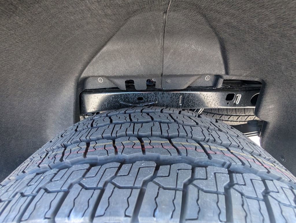 New 2026 GMC Canyon Elevation w/ Convenience Package image 25