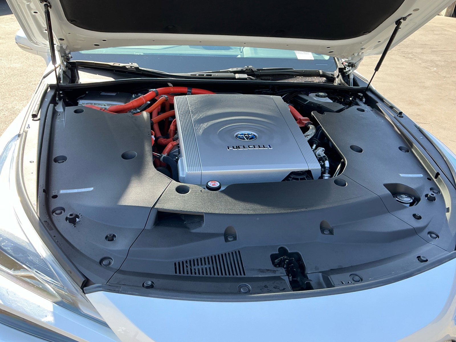 Used 2021 Toyota Mirai XLE w/ Advanced Technology Package image 21