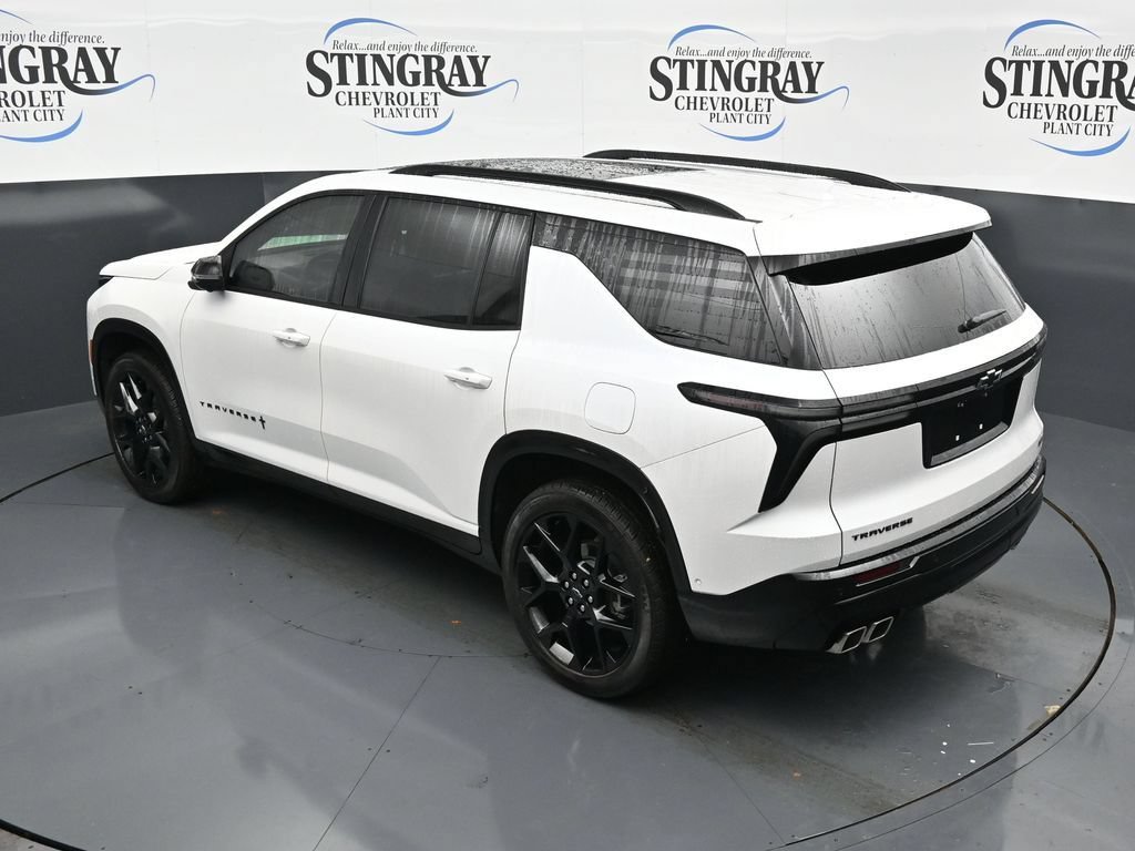 Used 2025 Chevrolet Traverse RS w/ LPO, Floor Liner Package FWD image 22