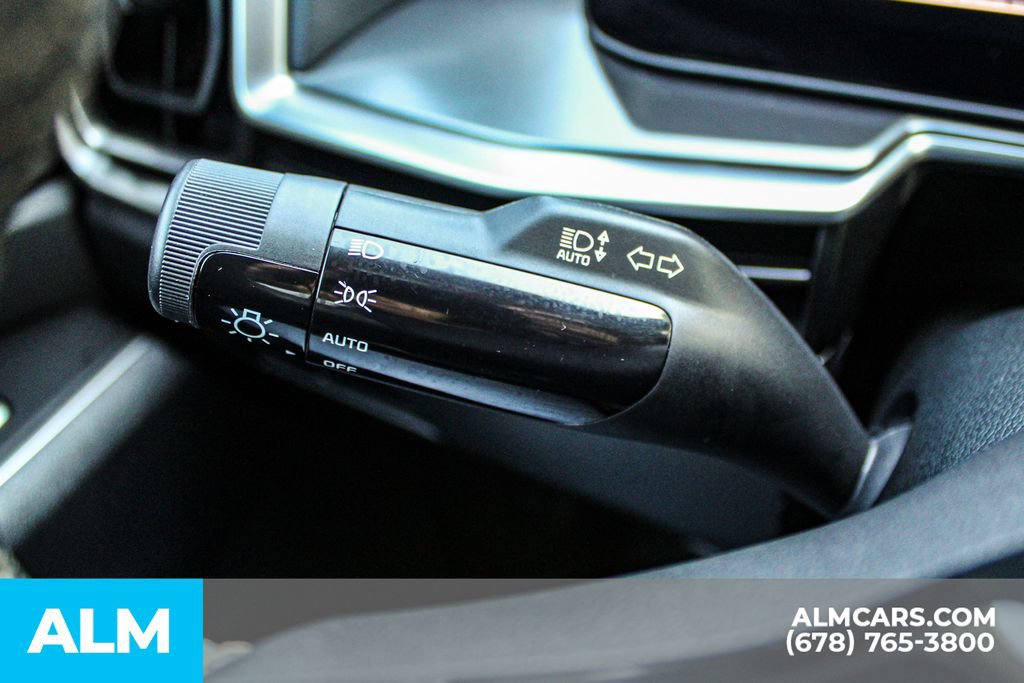 Used 2025 Kia Sorento S FWD image 29