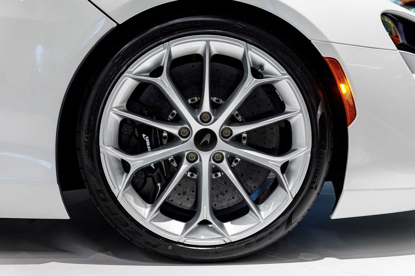 New 2026 McLaren Artura image 23