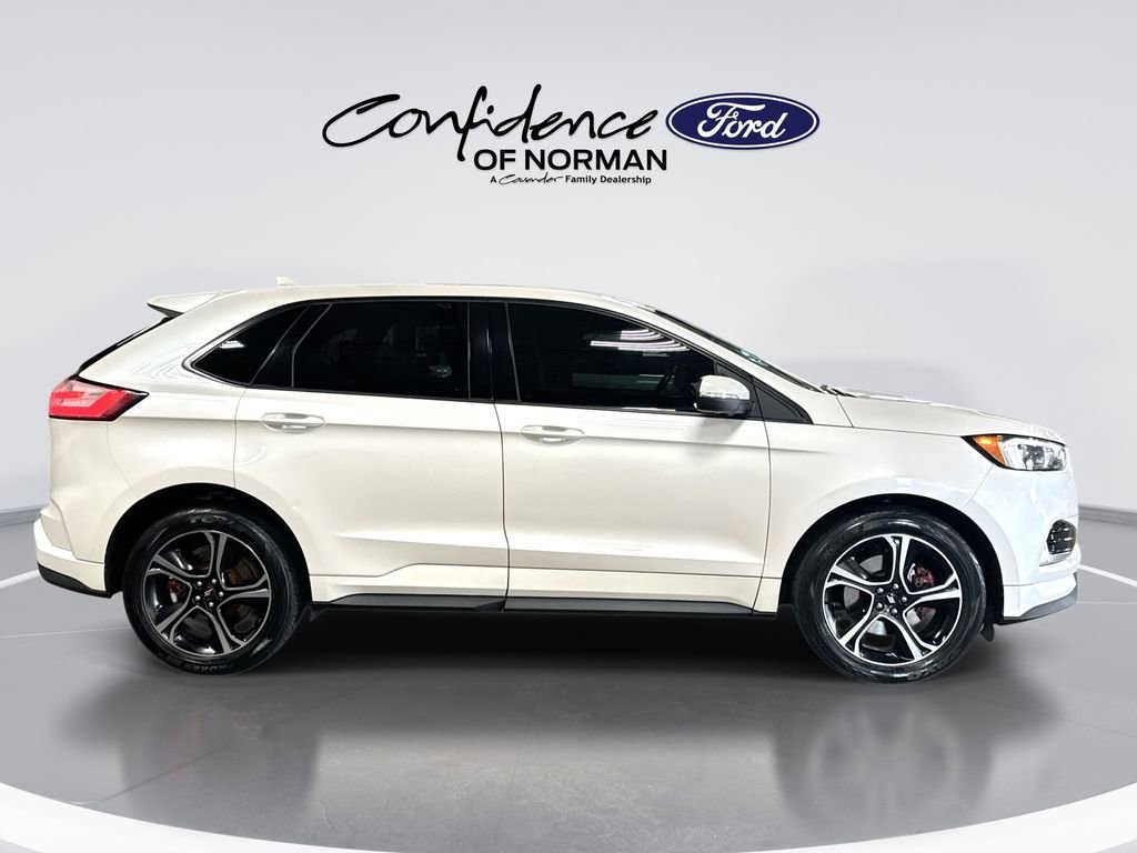 Used 2019 Ford Edge ST w/ Convenience Package image 10