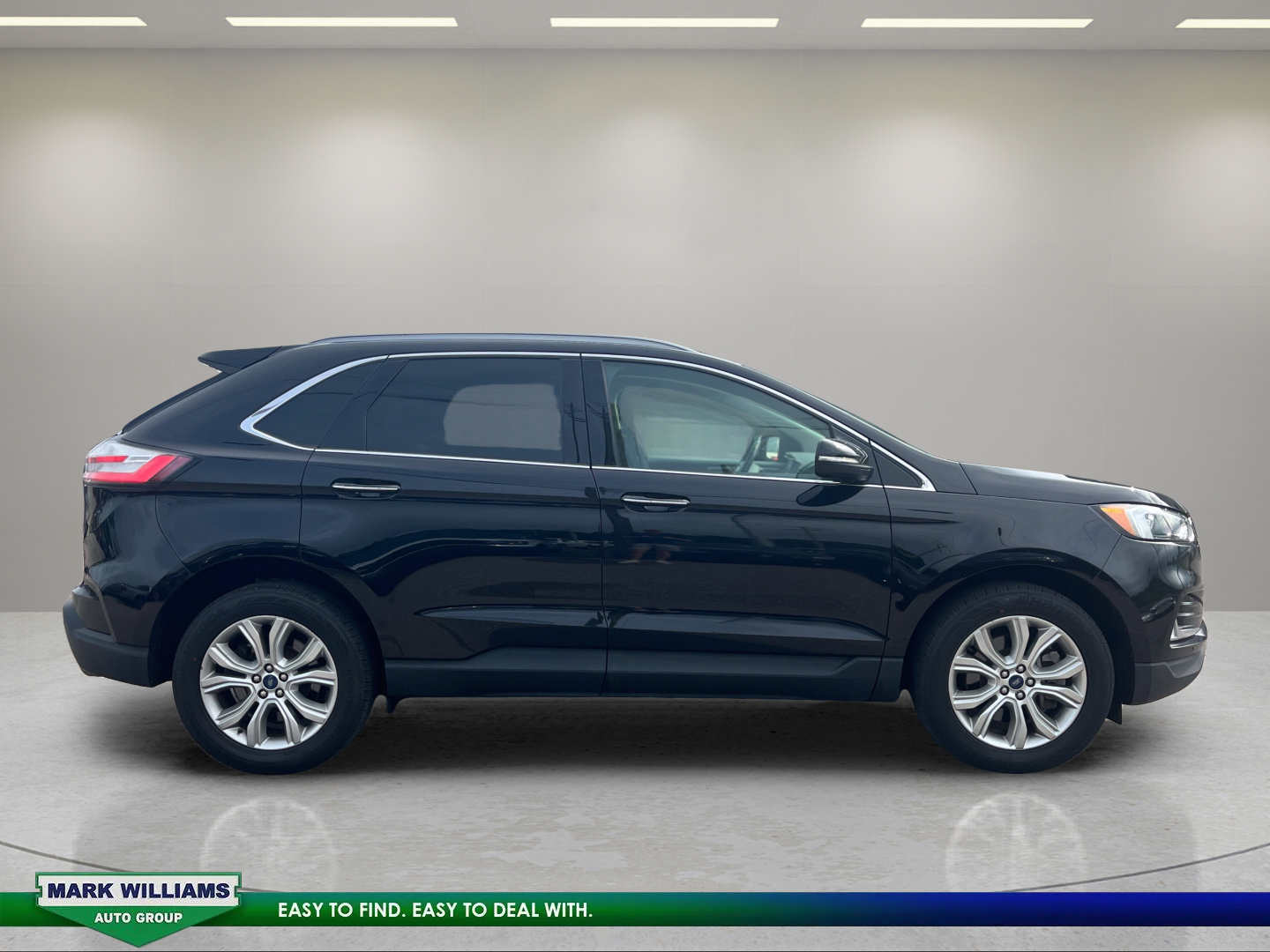 Used 2022 Ford Edge Titanium AWD/4WD image 8