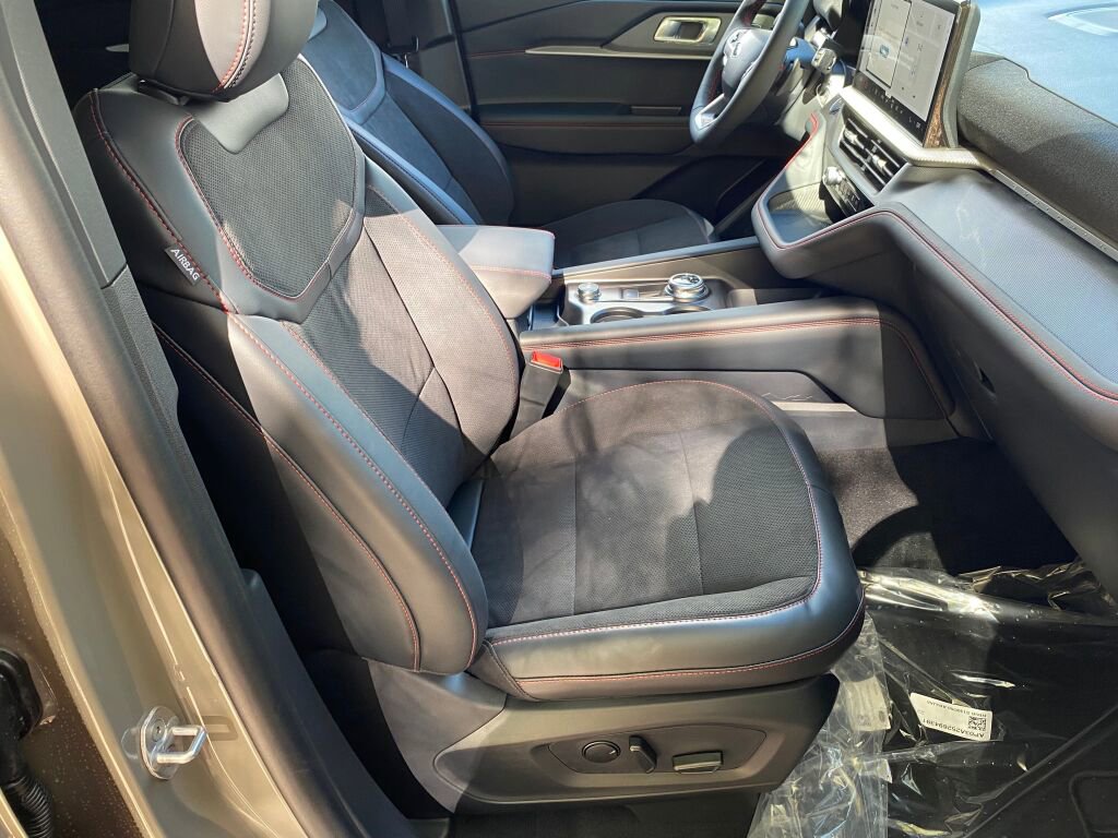 New 2026 Ford Explorer ST image 21