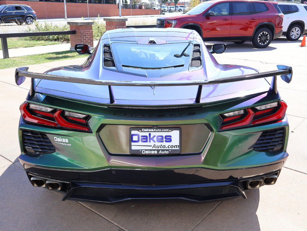 Used 2024 Chevrolet Corvette Stingray Preferred Cpe RWD image 8