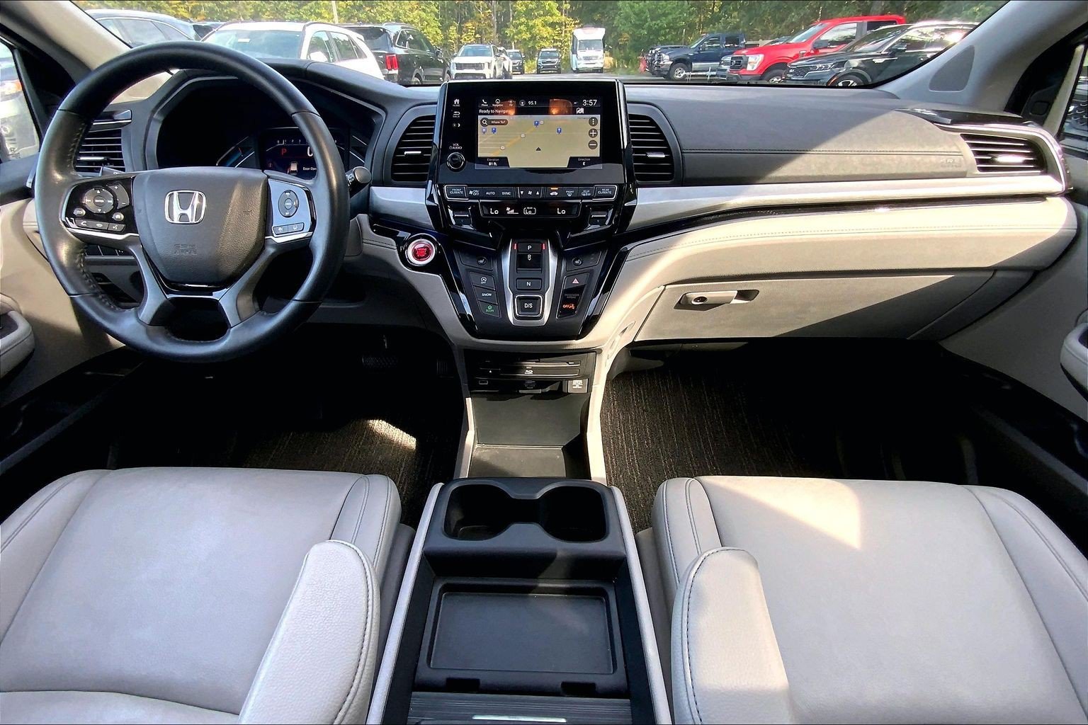Used 2023 Honda Odyssey Touring image 19