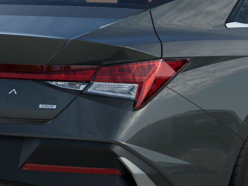 New 2026 Hyundai Elantra Limited FWD image 10
