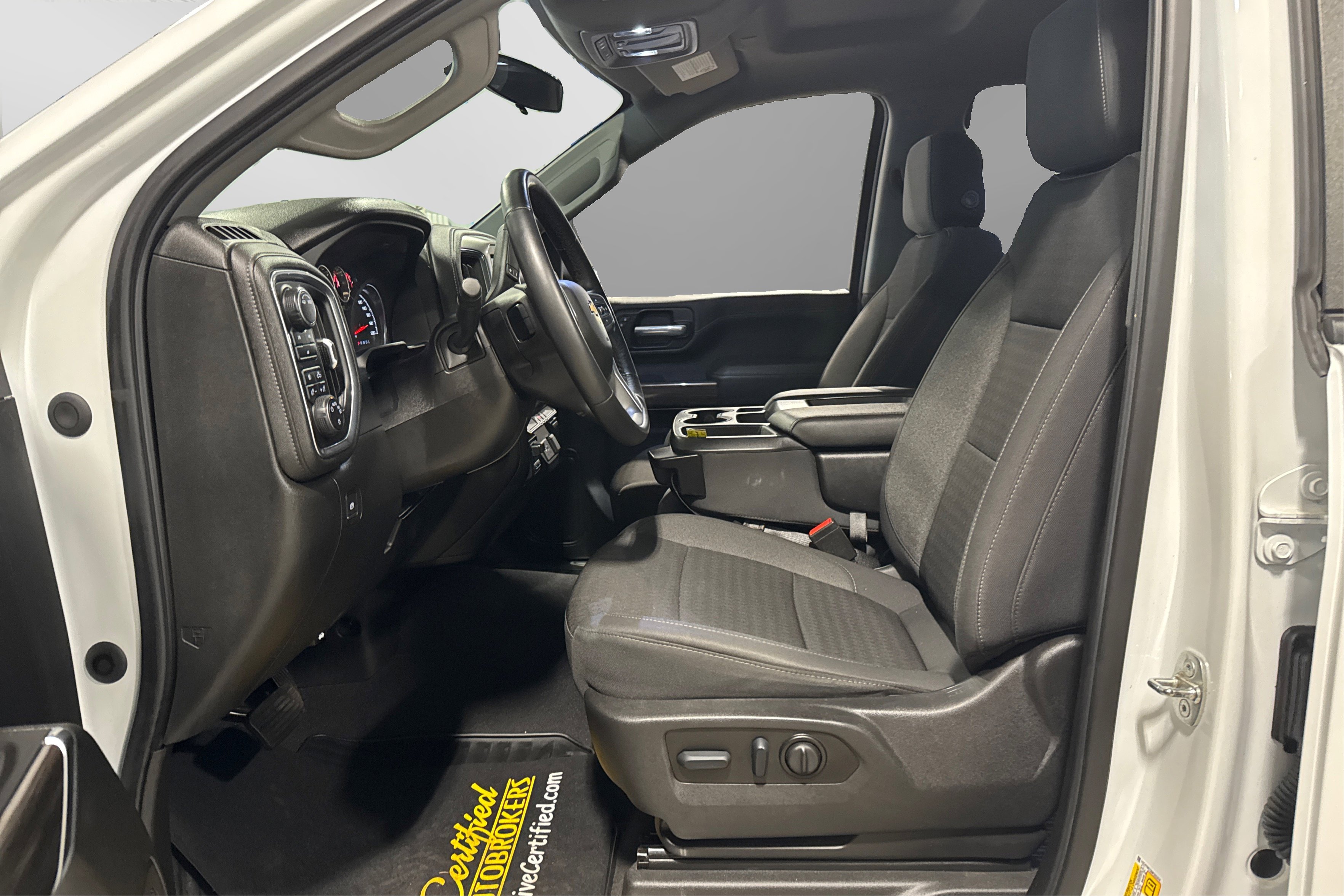 Used 2022 Chevrolet Silverado 2500 LT w/ Convenience Package AWD/4WD image 17